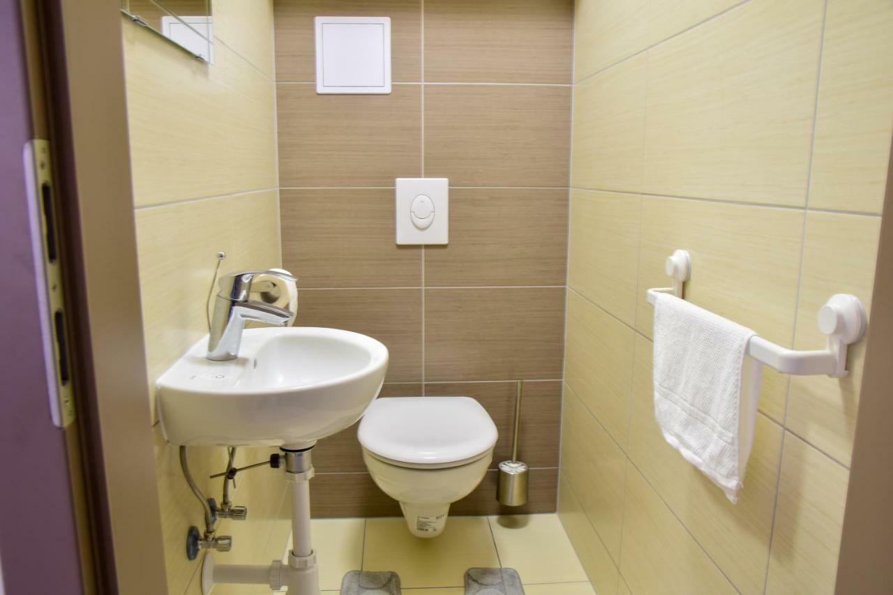 K&K Apartment שיופוק מראה חיצוני תמונה